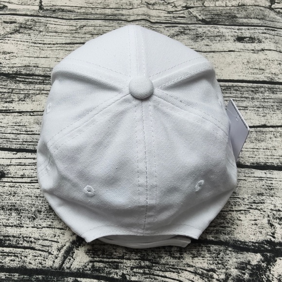 ALO Yoga Off-Duty Baseball Cap - Picture 4 of 5